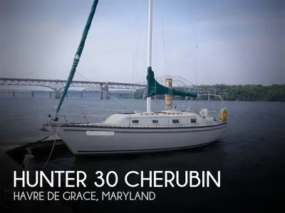 1980 Hunter 30