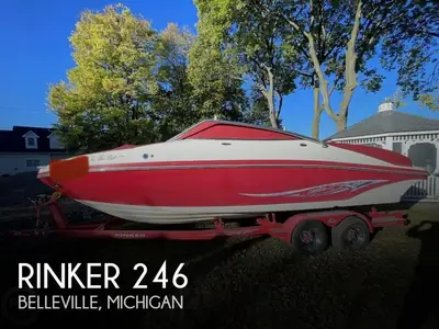 2006 Rinker 246 CAPTIVA