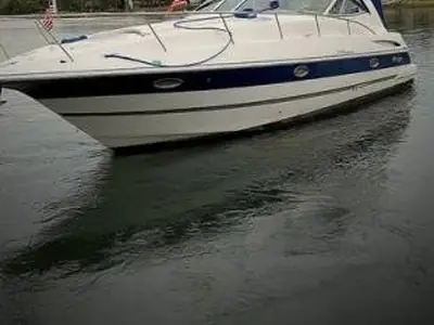 2006 Cruisers 340 Express