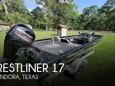 Crestliner VT 17