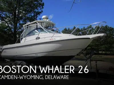 Boston Whaler 26