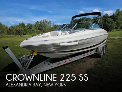2016 Crownline 225 SS