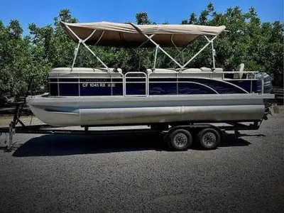2015 Bennington Pontoons 22 SSX