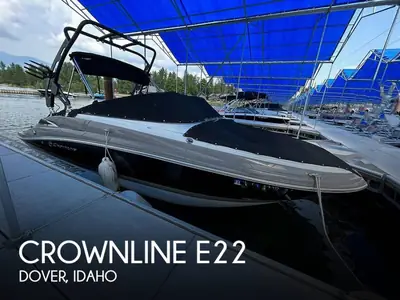 Crownline E22
