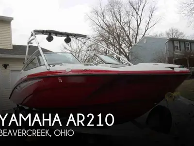 2015 Yamaha AR210