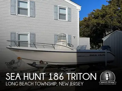 2004 Sea Hunt TRITON 186