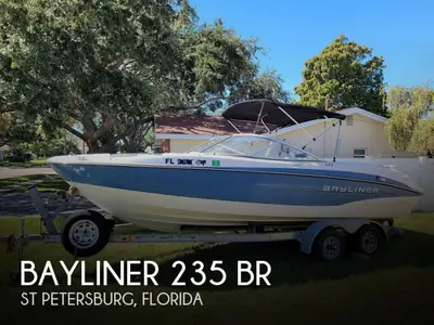 Bayliner Corp 235 BR