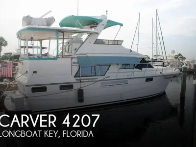 Carver 4207 AFT CABIN