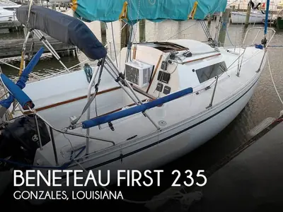 Beneteau First 235
