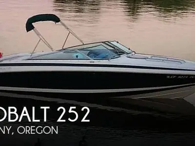 1995 Cobalt 252