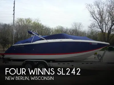 2011 Four Winns SL242