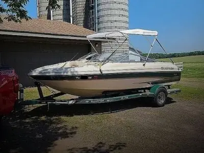 2002 Glastron GX-185