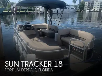 2022 Sun Tracker PARTY BARGE 18 DLX