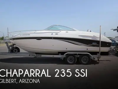 2005 Chaparral 235 SSi