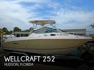 2006 Wellcraft Corp COASTAL 252