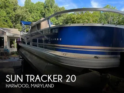 2014 Sun Tracker FISHIN BARGE 20 DLX