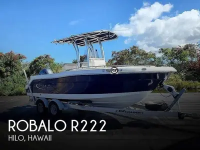 2019 Robalo R222