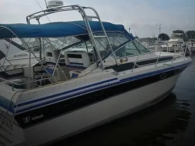 1988 Wellcraft 3200 St Tropez