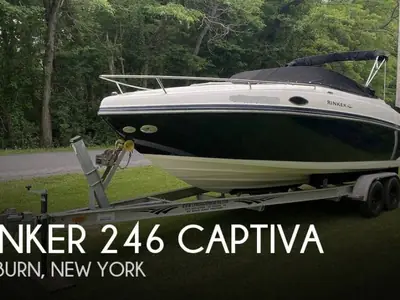 Rinker 246 CAPTIVA