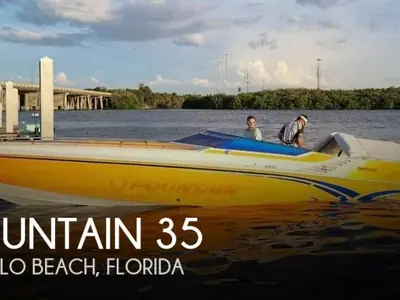 1998 Fountain Powerboats 35 LIGHTNING