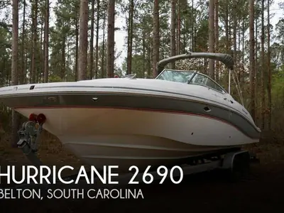 Hurricane SUN DECK 2690