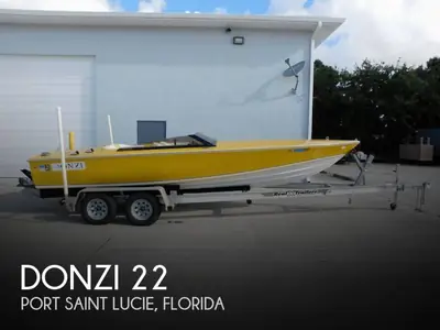 2004 Donzi 22 Classic
