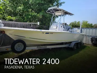 2015 Canyon Bay 2400