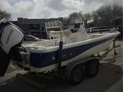 2018 Nautic Star 215 XTS