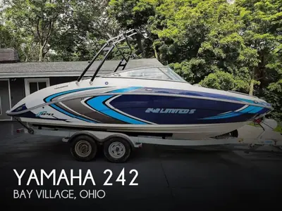 2011 Yamaha 242 Limited S