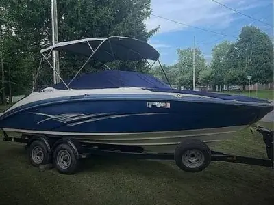 2012 Yamaha SX210