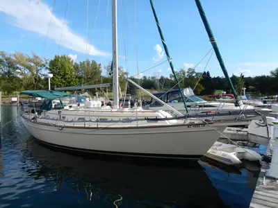 Island Packet 40