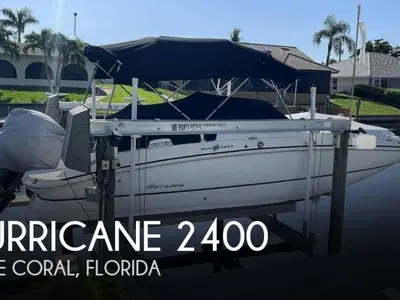 2014 Hurricane SUN DECK 2400