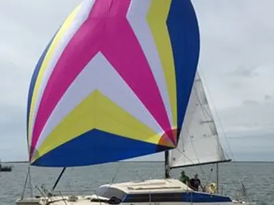 1987 Prout 33 Quest