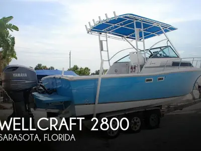1989 Wellcraft Corp COASTAL 2800