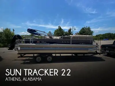 2020 Sun Tracker SPORTFISH 22 DLX