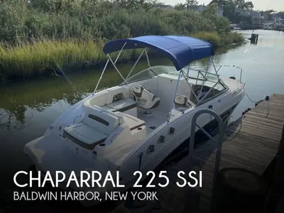 Chaparral 225 SSI