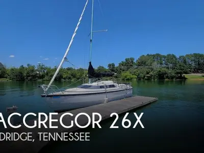 MacGregor 26X