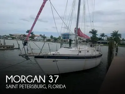 Morgan Out Island 37
