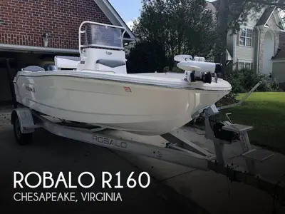 2019 Robalo R160