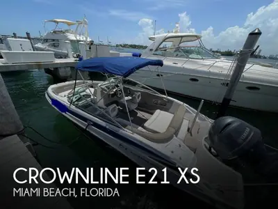Crownline E21 XS