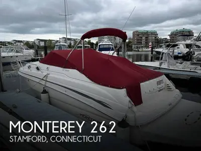 1999 Monterey 262 CRUISER
