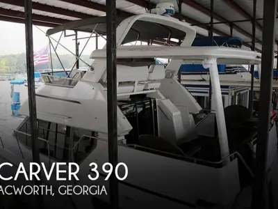 1994 Carver 390 AFT CABIN