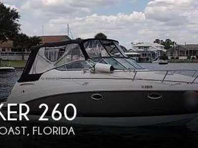 Rinker 260 Express Cruiser