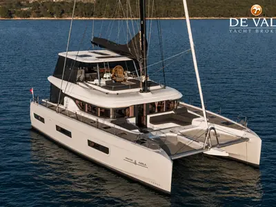 2025 Lagoon 60