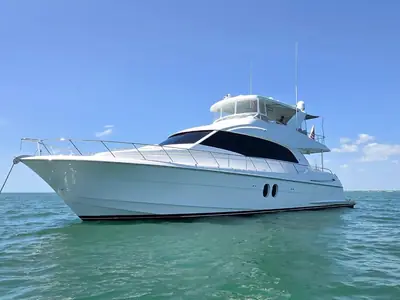 Hatteras 60 Motor Yacht