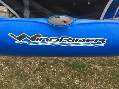 2002 Windrider 17