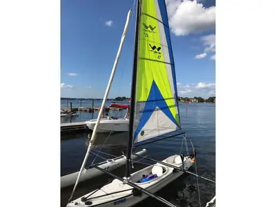 2012 Windrider 17