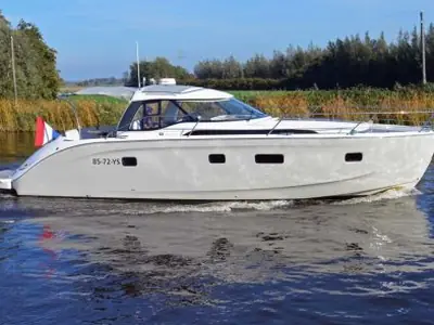 bavaria deep blue 46