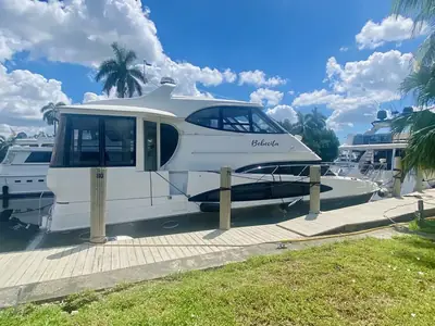Carver 506 MOTOR YACHT