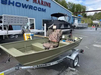2026 Lowe L1040 Jon